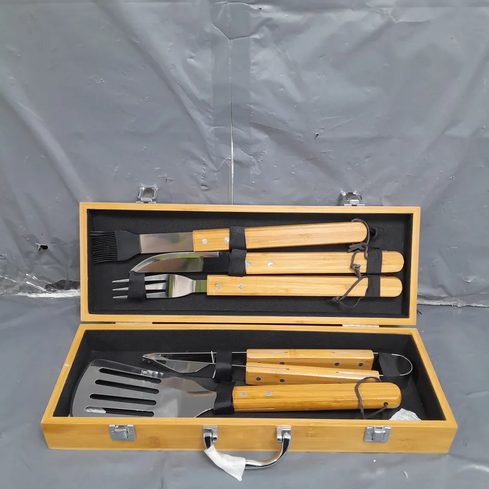 BOXED KITCHEN APPLIANCES 