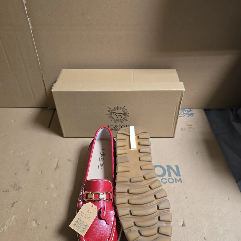 JO&JOE RED LEATHER LOAFERS, UK 7 – WOMEN'S