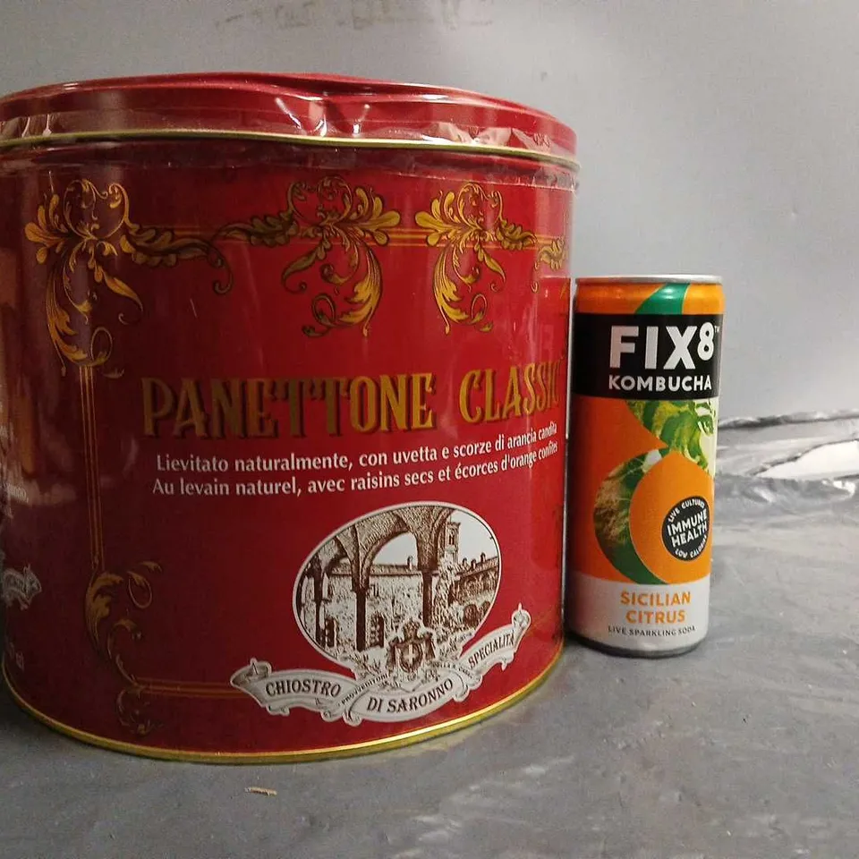 TOTE OF APPROX 8 ASSORTED FOOD ITEMS TO INCLUDE  - CLASSIC PANETTONE & FIX8 KOMBUCHA