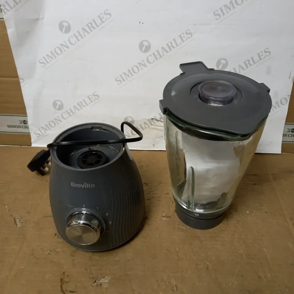 BREVILLE FLOW JUG BLENDER & SMOOTHIE MAKER