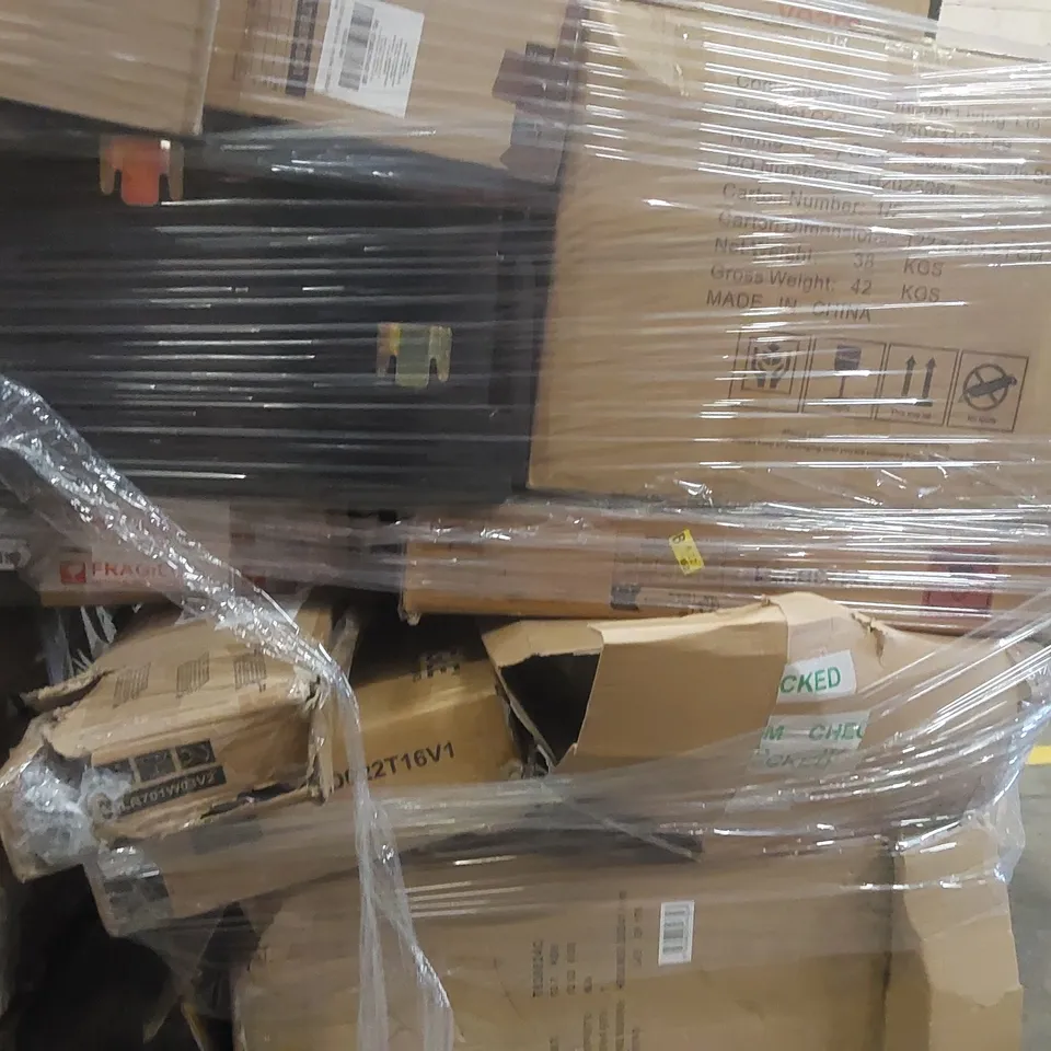 PALLET CONTAINING A LARGE QUANTITY OF ASSORTED FURNITURE PARTS ECT