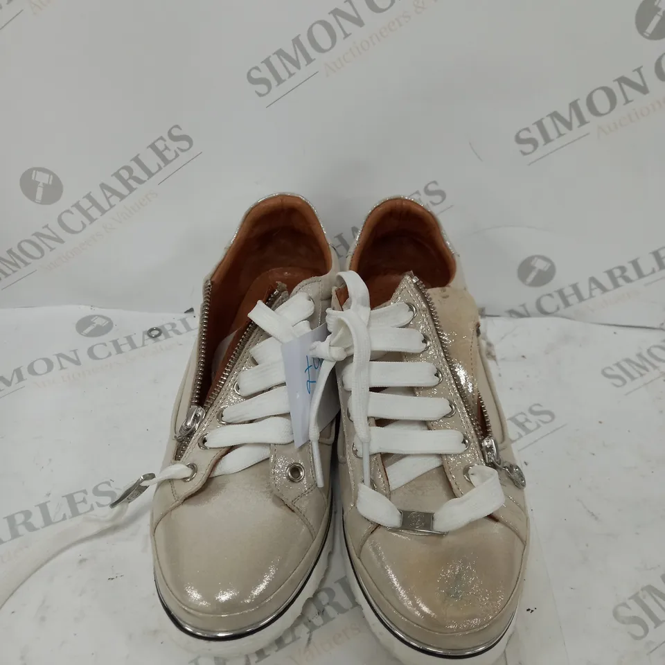 MODA ROSE GOLD METALLIC LEATHER ARIELA TRAINERS - 5.5