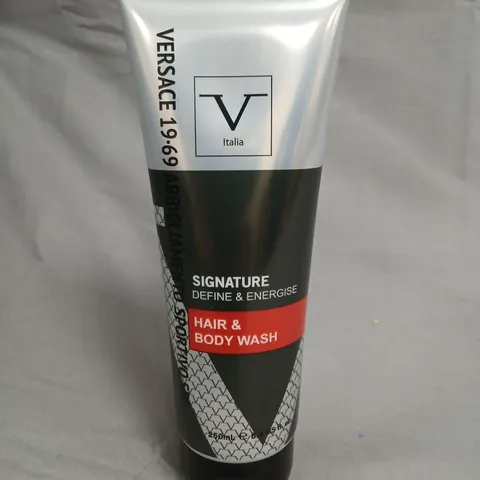 APPROXIMATELY TWELVE VERSACE 19.69 ABBIGLIAMENTO SPORTIVO SIGNATURE HAIR & BODY WASH – 250ML