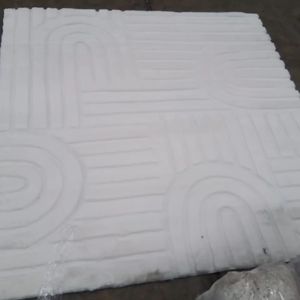 STILLAGE OF APPROXIMATELY 20 BAGGED QUALITY DESIGNER RUGS