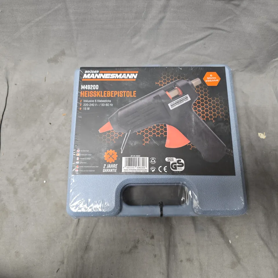 SEALED MANNESMANN HOT GLUE GUN WITH ADHESIVE 6 X STICKS CARRY CASE