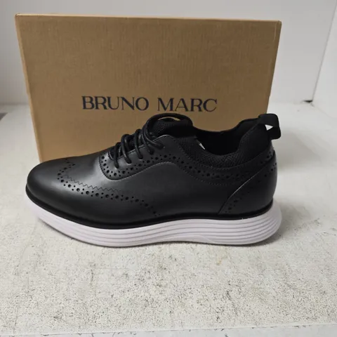 BRUNO MARC LEATHER SNEAKER – BLACK, UK 8 (EU 42) – BOXED