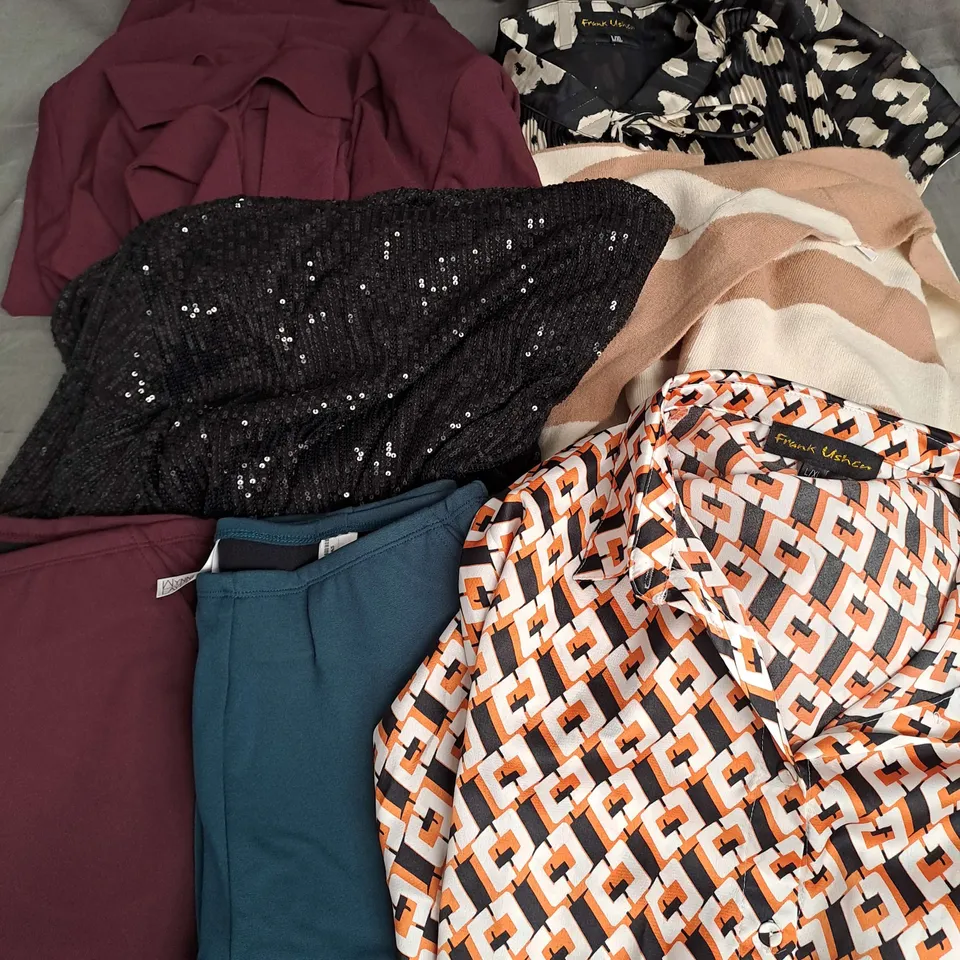 BOX OF APPROX 20 ASSORTED CLOTHING ITEMS TO INCLUDE - JUMPSUIT, TOPS, CARDIGANS ETC