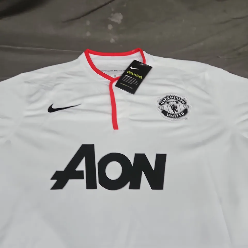 PERSONALISED MANCHESTER UNITED FC AWAY JERSEY 2012/13 - YOHAN 47 -SIZE L