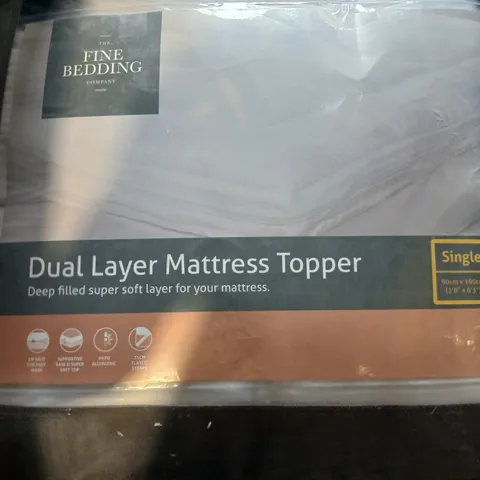 THE FINE BEDDING COMPANY DUAL LAYER MATTRESS TOPPER – SINGLE (90 X 190 CM)