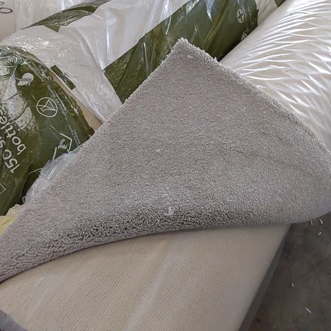 ROLL OF QUALITY EC HEARTLAND FRANKLEY CARPET // SIZE: APPROXIMATELY 5 X 6.85m