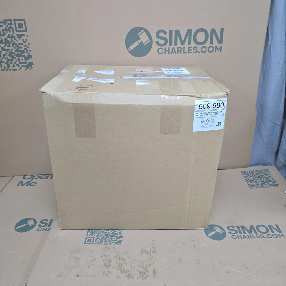 BOXED MASON CASH IN THE MEADOW STORAGE SET OF 3 (23 18 & 15CM)