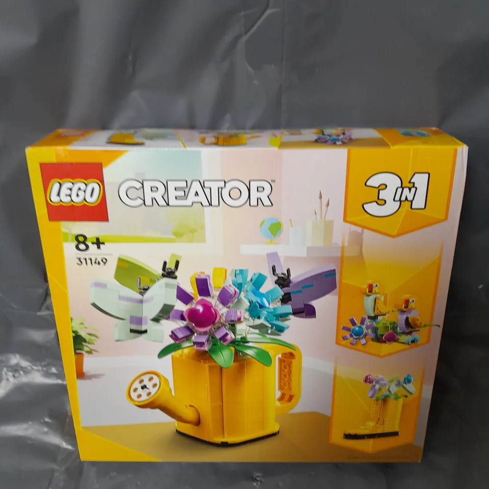 BOXED LEGO BOTANICALS FLOWERS IN WATERING CAN - 31149