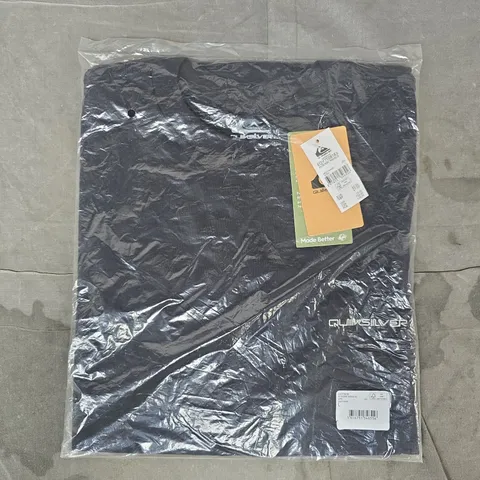 QUIKSILVER EV DESERT WAVES SHORT SLEEVE T-SHIRT IN BLACK SIZE LARGE