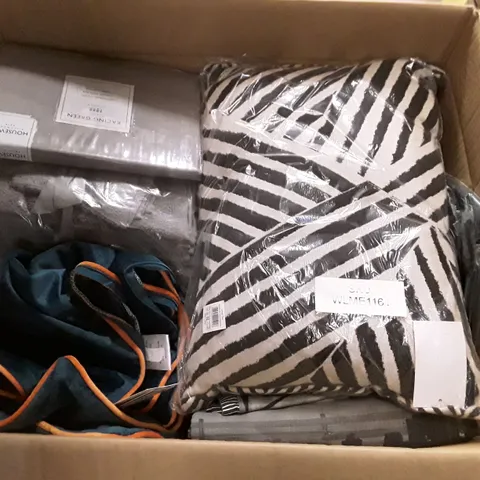 BOX CONTAINING ASSORTED TEXTILE PRODUCTS INCLUDING CUSHION CASES, PILLOWS & TOWELS