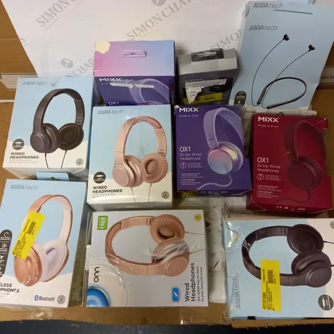 LOT OF APPROX. 10 ASSORTED HEADPHONES TO INCLUDE MIXX, ONN AND ASDATECH