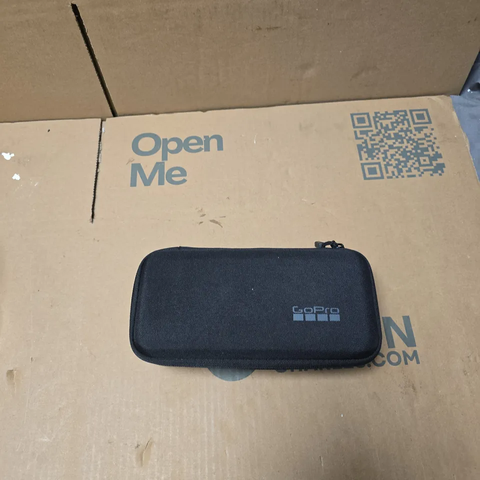 GOPRO HERO8 BLACK ACTION CAMERA WITH CASE AND MOUNTING ACCESSORIES