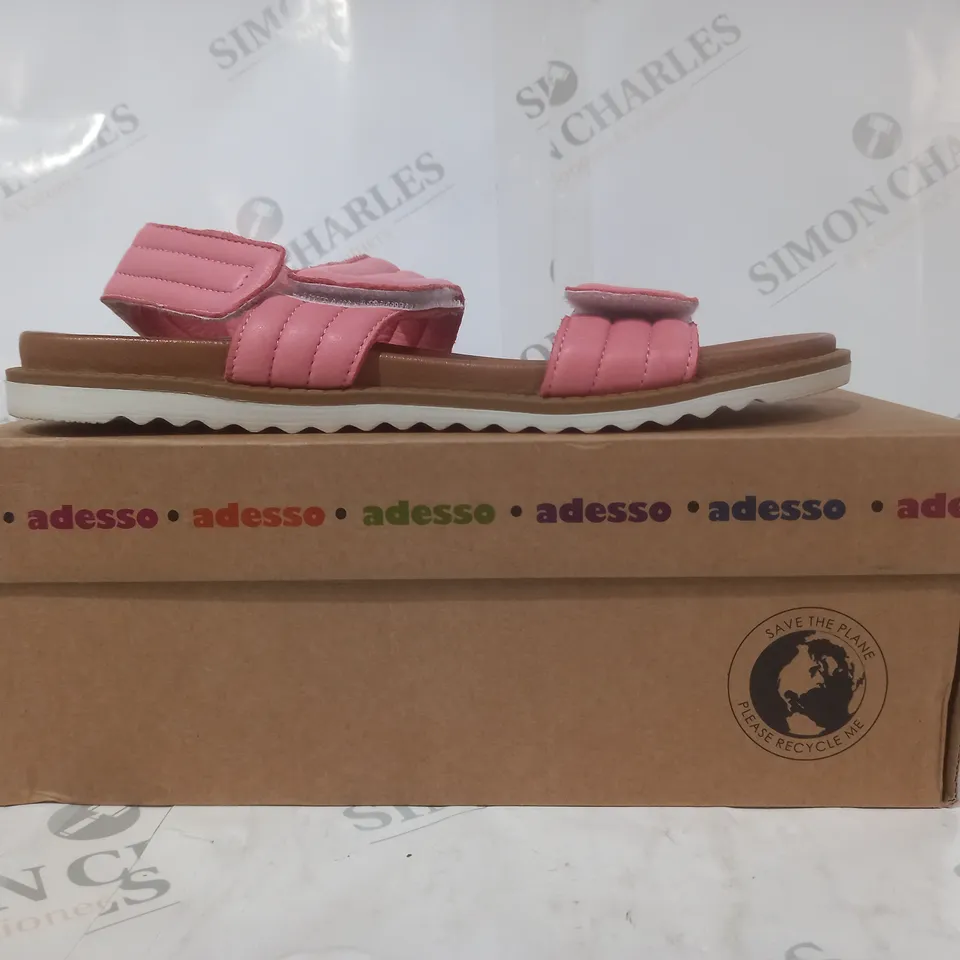 BOXED PAIR OF ADESSO OPEN TOE SANDALS IN PINK EU SIZE 40