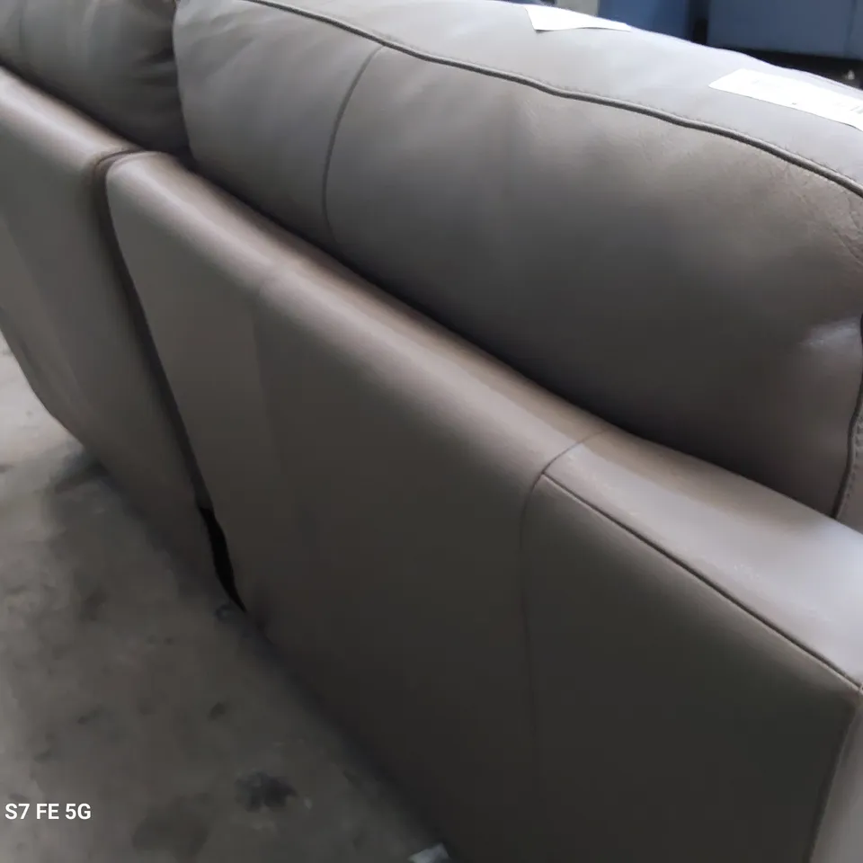 QUALITY ITALIAN DESIGNER PATRIZIO POWER RECLINING TWO SEATER SOFA MUD LEATHER 