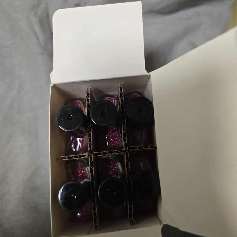CIATÉ LONDON MINI NAIL POLISH SET – ROSE RUSH PEARLS (6 X 10G BOTTLES)144 QUANTITY 