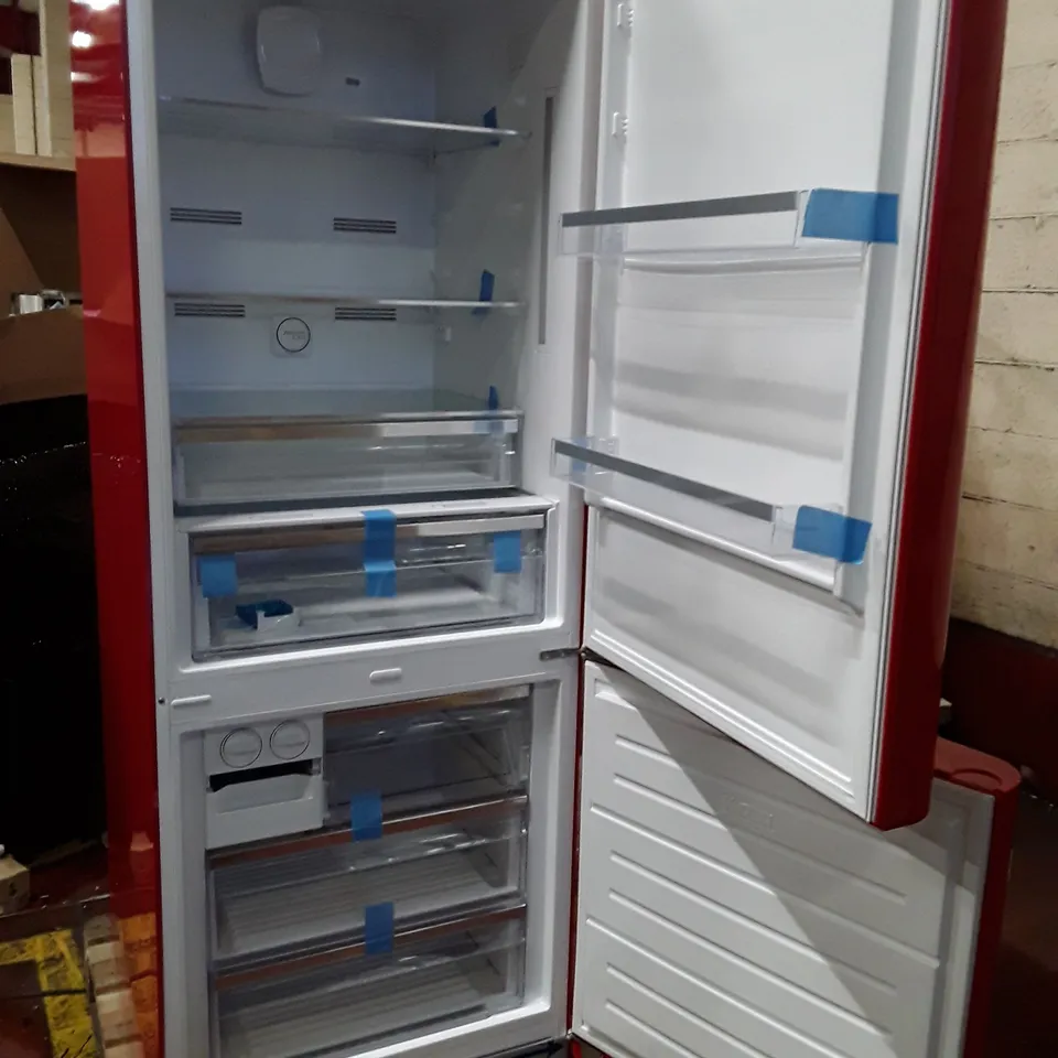 SMEG FAB32RRD5UK 50’S STYLE 60/40 FREESTANDING RIGHT HINGE FRIDGE FREEZER RED