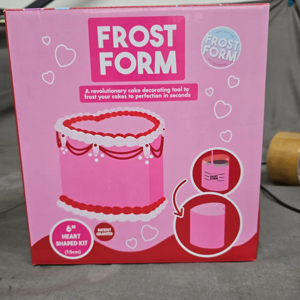 FROST FORM 6-INCH HEART-SHAPED CAKE DECORATING KIT – PINK BOX