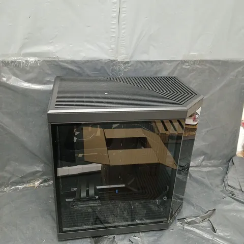 HYTE Y70 TOUCH INFINITE CASE - PITCH BLACK - COLLECTION ONLY