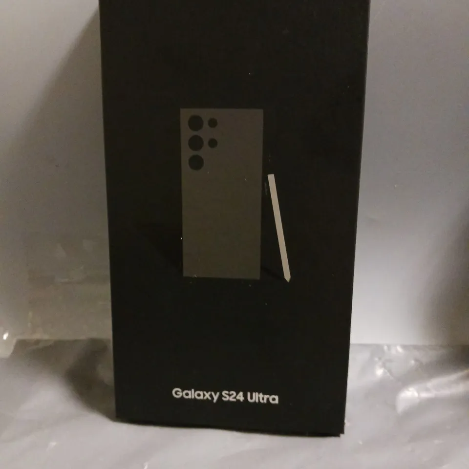 BOXED SAMSUNG GALAXY S24 ULTRA 5G MOBILE PHONE 512GB TITANIUM BLACK