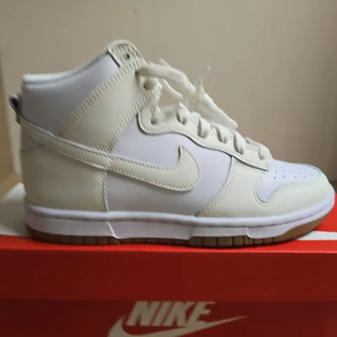 BOXED PAIR OF NIKE DUNK HIGH WHITE/CREAM SNEAKERS - UK SIZE 4.5