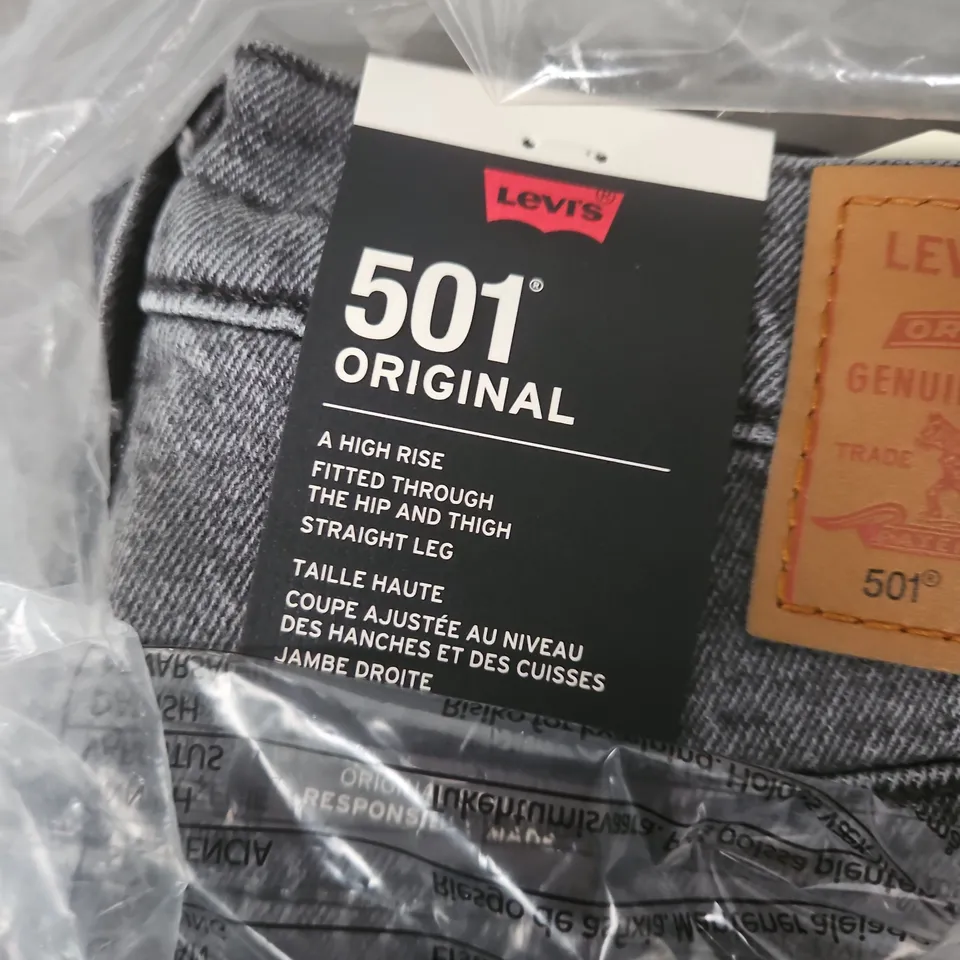 BAGGED LEVI'S 501 ORIGINAL JEANS – UK 28 (28X32)