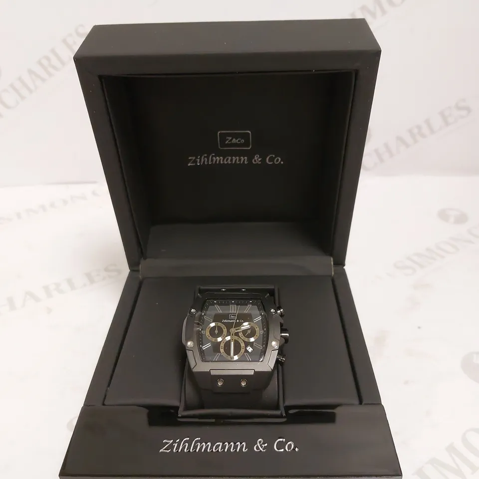 MENS ZIHLMANN & CO Z911 WATCH – CHRONOGRAPH MOVEMENT – BLACK DIAL & CASE – 3ATM – QUICK RELEASE RUBBER STRAP – 3ATM WATER RESISTANT 