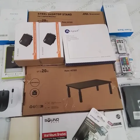 BOX CONTAINING LARGE AMOUNT OF BOXED ELECTRICAL ITEMS TO INCLUDE: PHONE CASES, POWER BANKS, HARD DRIVE ADAPTERS ETC.