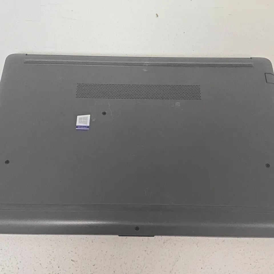 UNBOXED HP 255 G7 AMD A4 LAPTOP IN BLACK