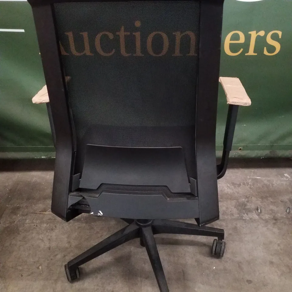 MESH OFFICE CHAIRS - BLACK FAUX LEATHER 