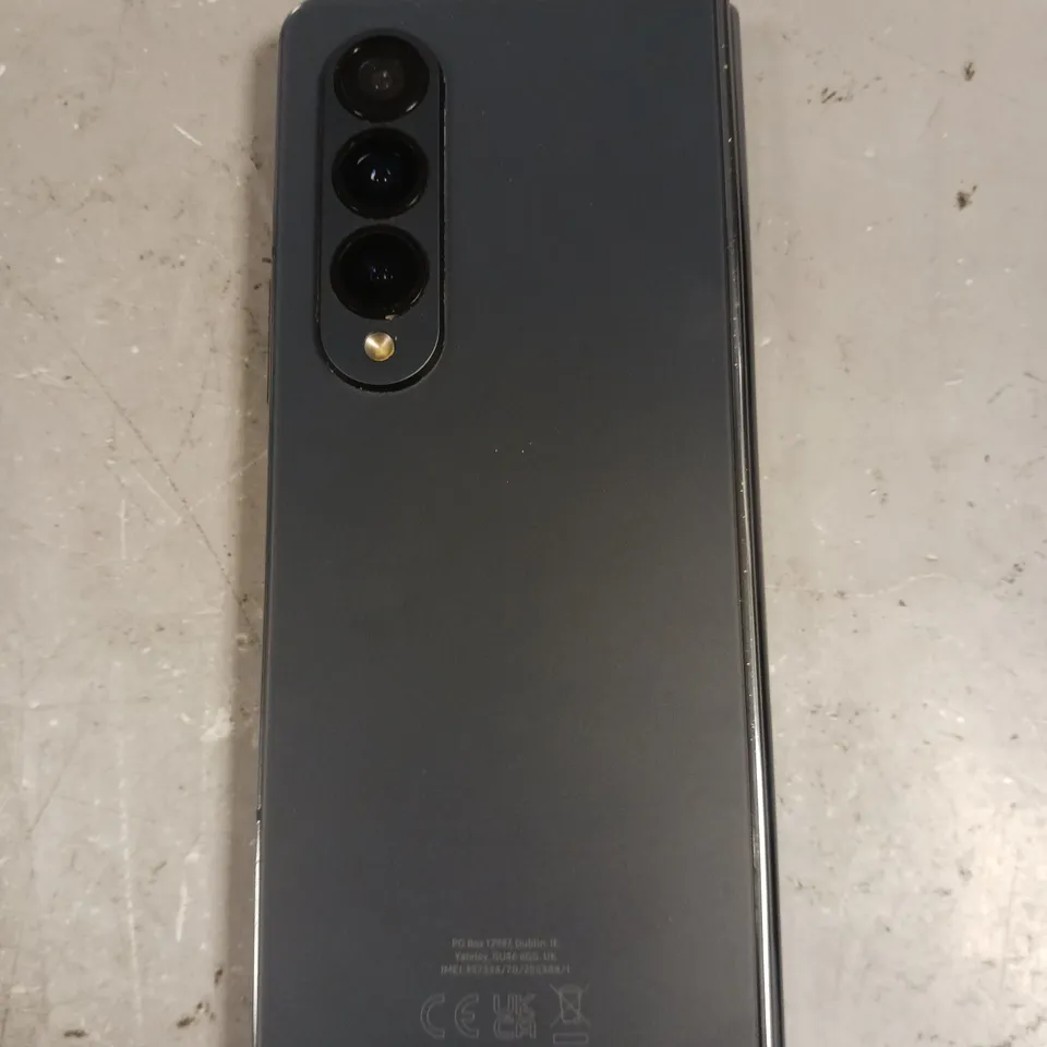 SAMSUNG GALAXY Z FOLD4 SMARTPHONE 