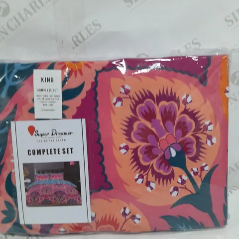 SUPER DREAMER COMPLETE PAISLEY BEDDING SET - KING SIZE
