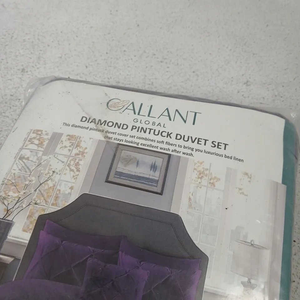 GALLANT GLOBAL DIAMOND PINTUCK DUVET SET – SUPER KING