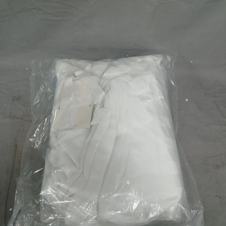 300 THREAD COUNT SOFT TOUCH SATEEN STRIPE DUVET COVER SET - KING SIZE - WHITE