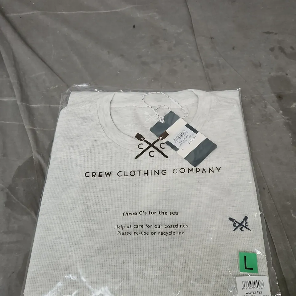 CREW CLOTHING COMPANY WAFFLE TEE - OATMEAL - UK L