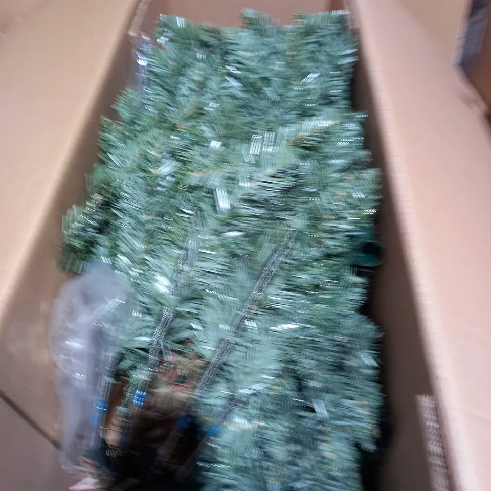 6FT PRELIT OZARK XMAS TREE