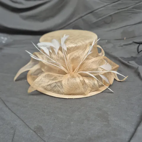 STRAW HAT WITH FEATHER TRIM – FAILSWORTH  MILLINERY 