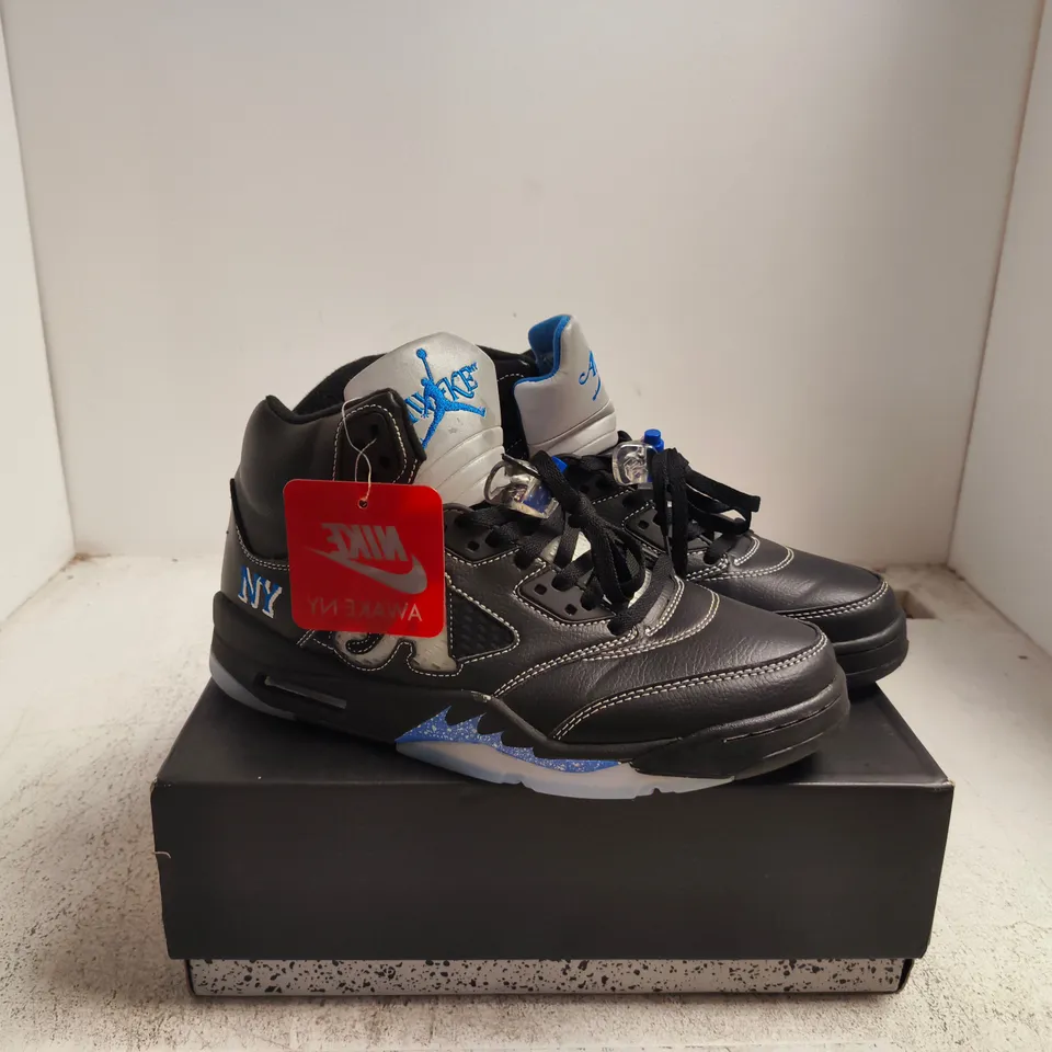 NIKE AIR JORDAN 5 RETRO OG SP AWAKE NY SNEAKERS – UK 10 (US 11, EU 45)