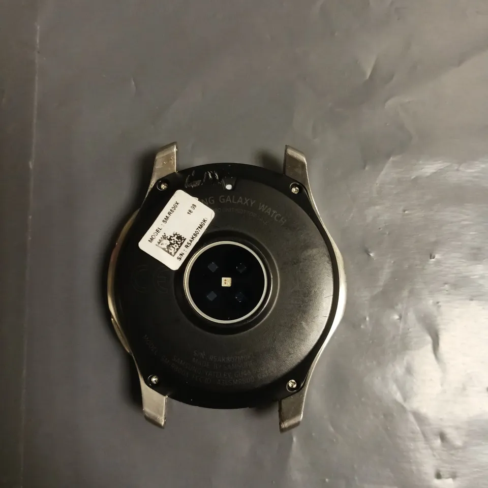 SAMSUNG GALAXY SMARTWATCH NO STRAP SM-R800X