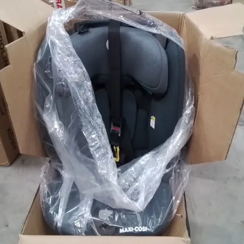 BOXED MAXI-COSI TITAN PLUS I-SIZE MULTI-AGE CAR SEAT