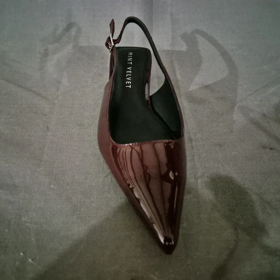 BOXED PAIR OF MINT VELVET POINTED TOE LOW HEEL SLINGBACK SHOES IN OXBLOOD UK SIZE 5