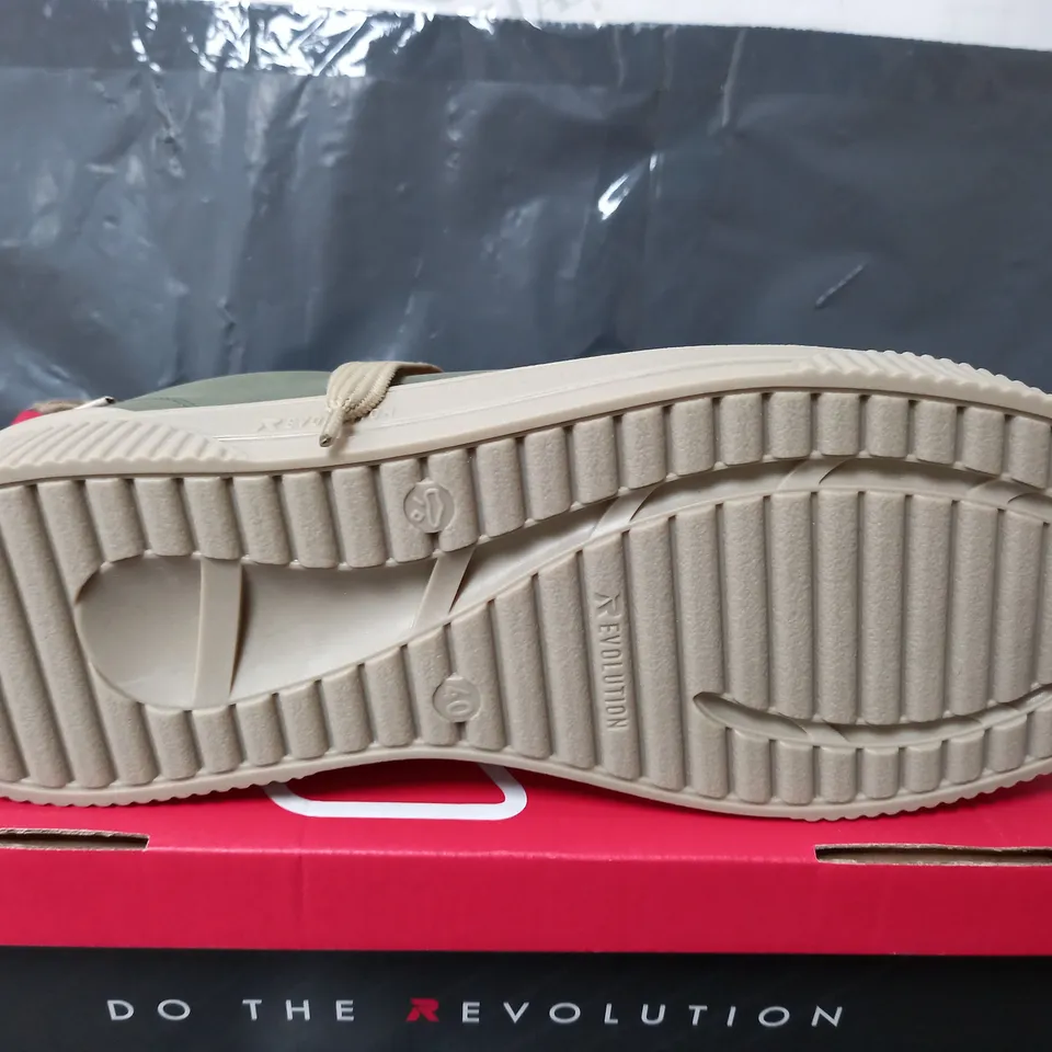 RIEKER EVOLUTION LACE UP TRAINERS IN GREEN - SIZE 40