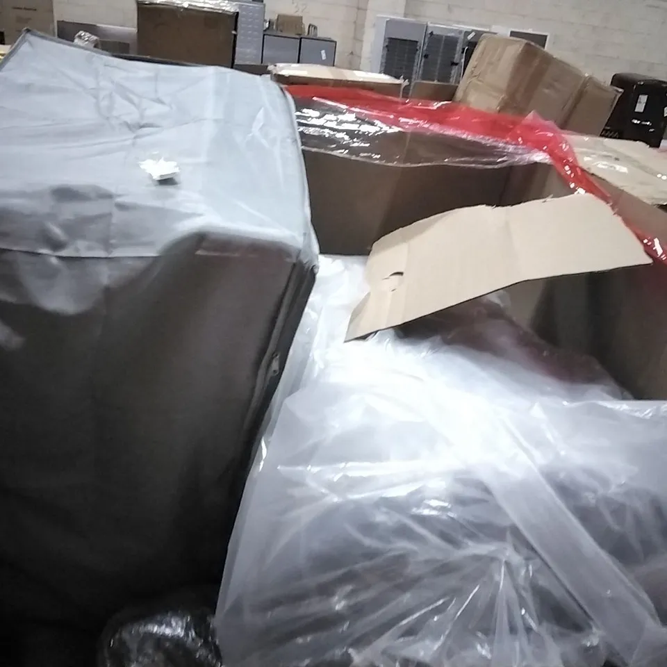 PALLET OF ASSORTED HOUSEHOLD GOODS AND PRODUCTS TO INCLUDE;SPINNING CHAIR,TOILET SEAT,OIL FILLED RADIATOR