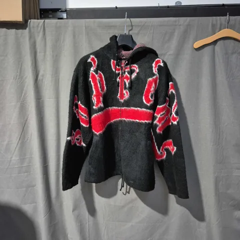 SUPREME FLEECE JACKET – BLACK WITH RED/WHITE PATTERN, SIZE M