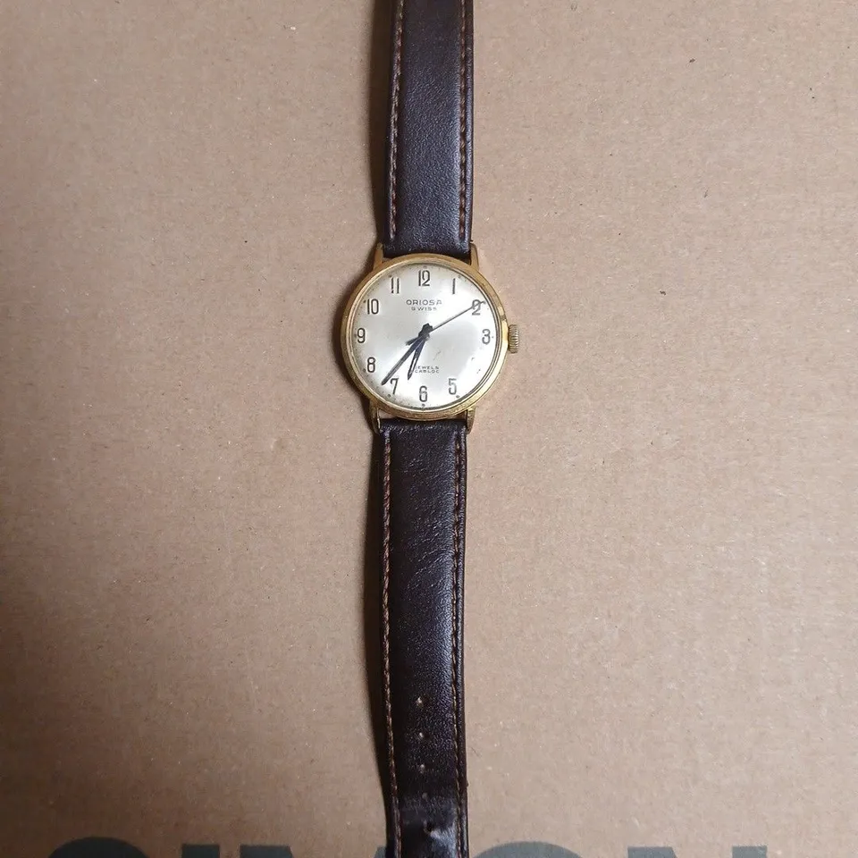 ORIOSA SWISS VINTAGE WRISTWATCH 