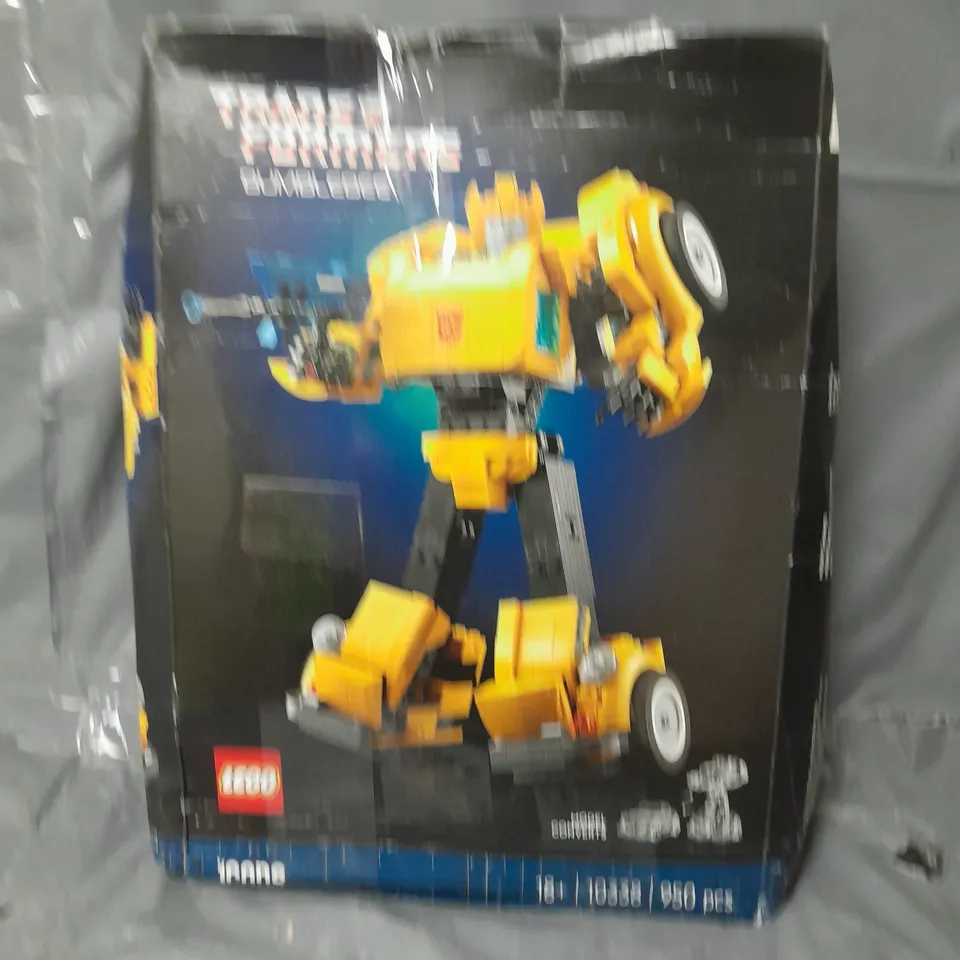 BOXED LEGO TRANSFORMERS BUMBLEBEE SET - 10338 RRP £79.99