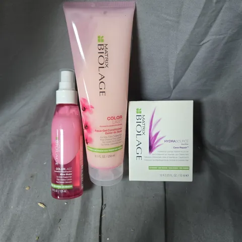 BOX OF APPROXIMATELY 12 ASSORTED MATRIX BIOLAGE HAIR CARE PRODUCTS INCLUDING HYDRASOURCE ALOE CERA-REPAIR/COLOR LAST ORCHID AQUA-GEL CONDITIONER/COLOR LAST ORCHID SHINE SHAKE